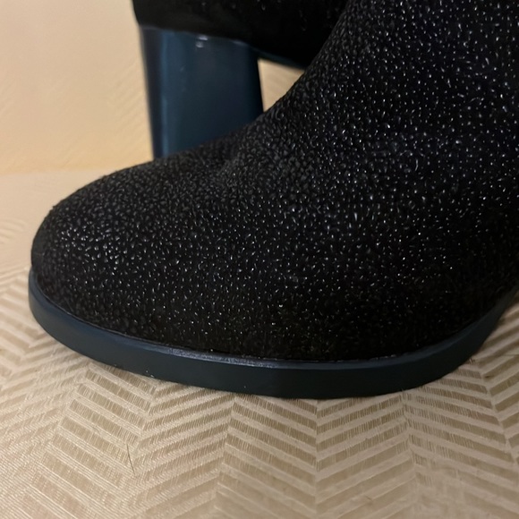 EUC Camper black leather contrast ling block heel ankle boots - Picture 10 of 14